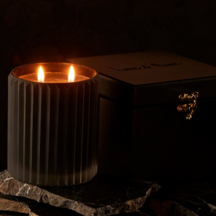 Tabacco & Pelle Candle
